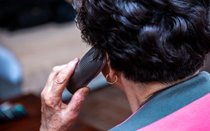 Ηλικιωμένη Λαρισαία παρέδωσε σε απατεώνες 13.500 ευρώ και 9 λίρες